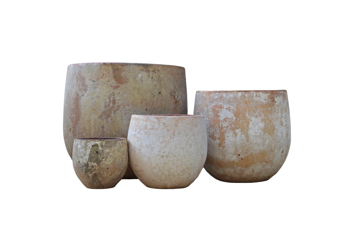 Egg Bottom Planters in Antique Beige