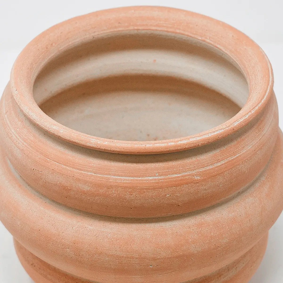Whitewash Basin Terracotta Pot