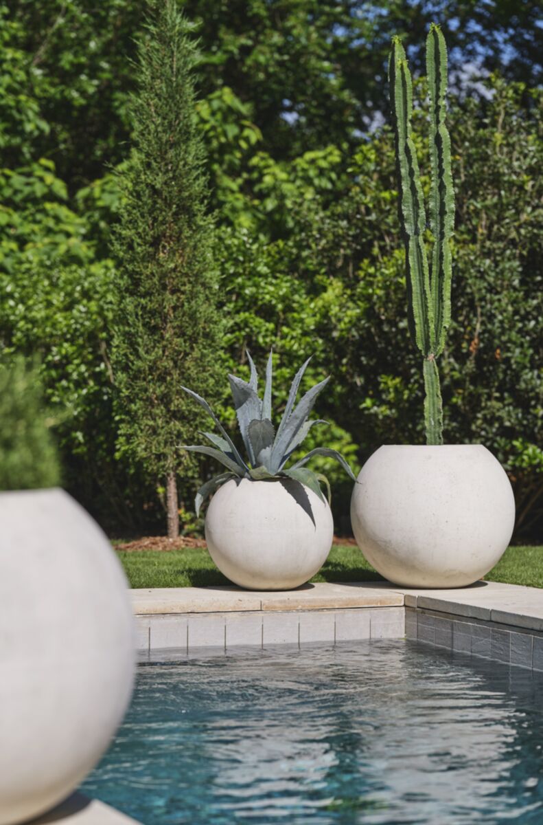 Full Moon Planter