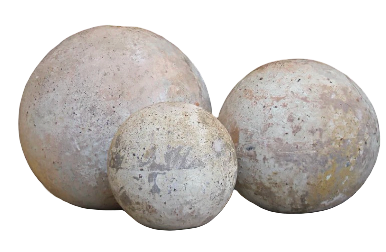 Garden Clay Ball Garden Sculptures in Light Antique Finish