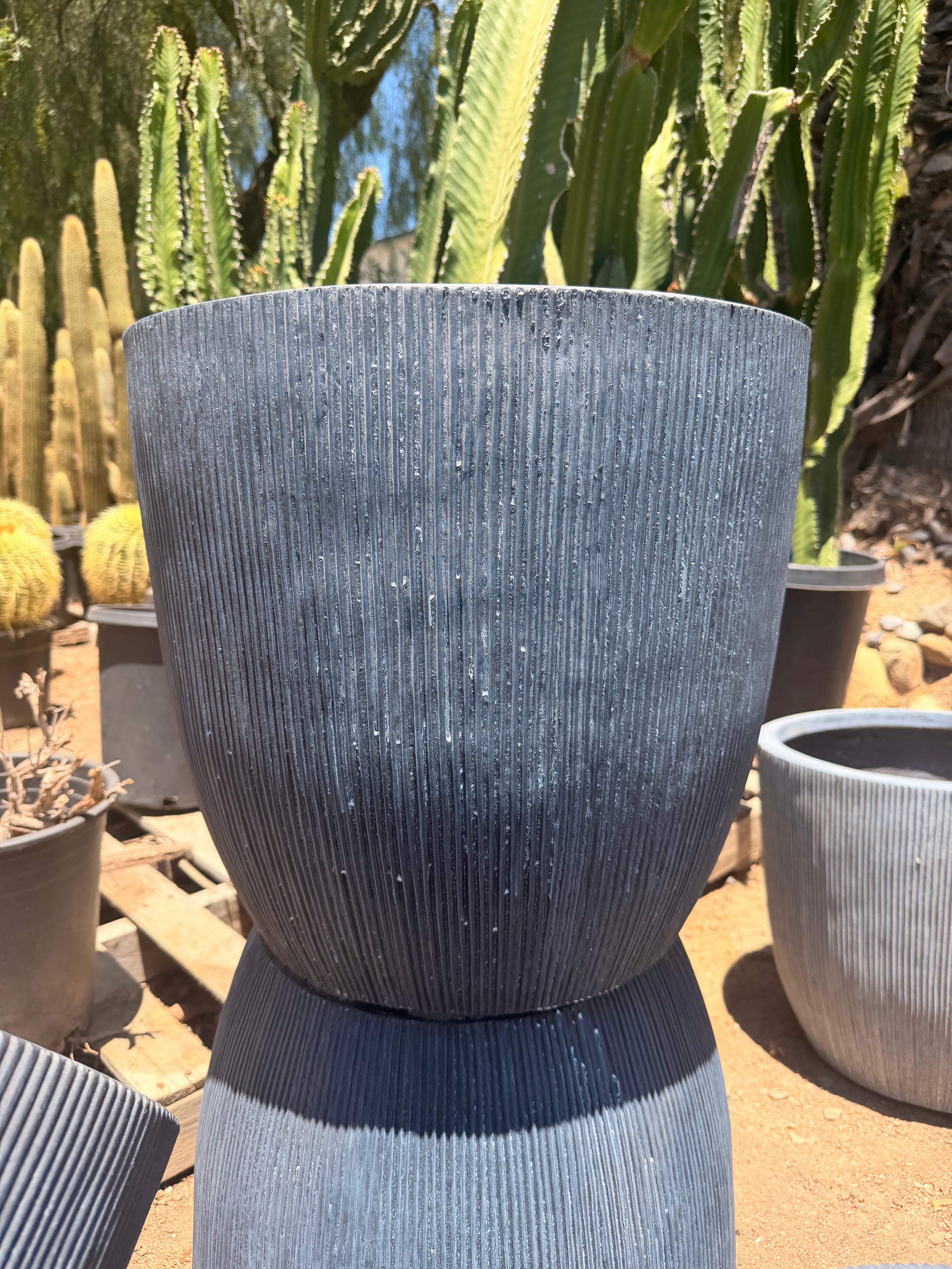 Dark Ribbed Cone Planter