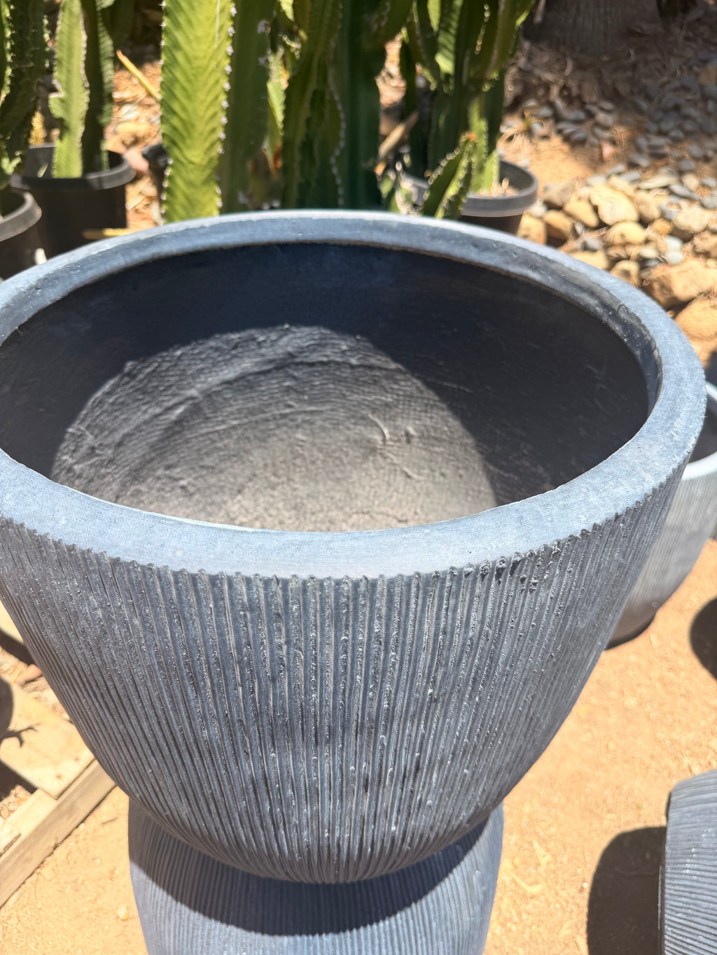 Dark Ribbed Cone Planter
