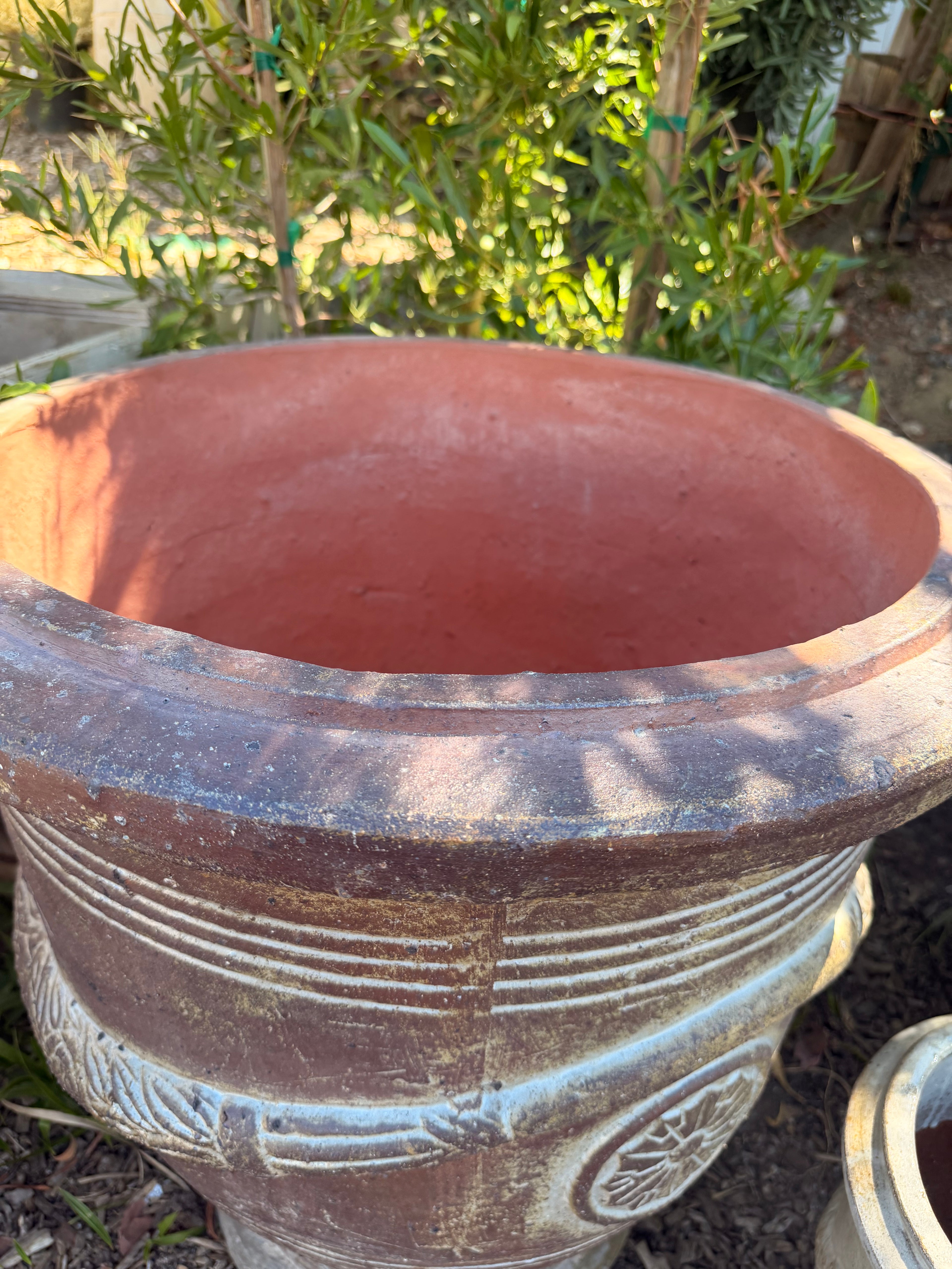 French Urns in Rustic Clay / Antique White