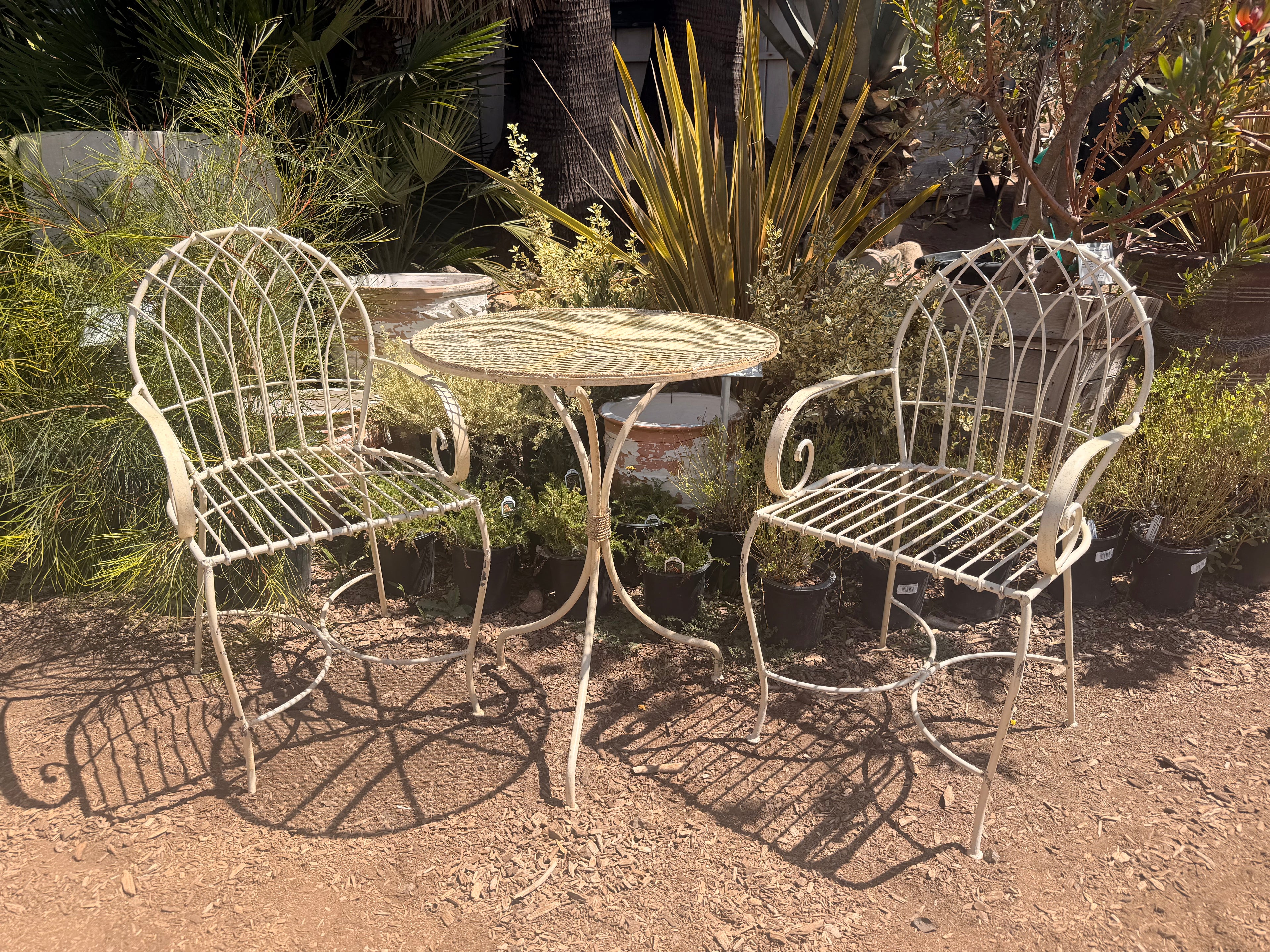 Vintage White Bistro Iron Round Table and Chairs- 3PC/Set