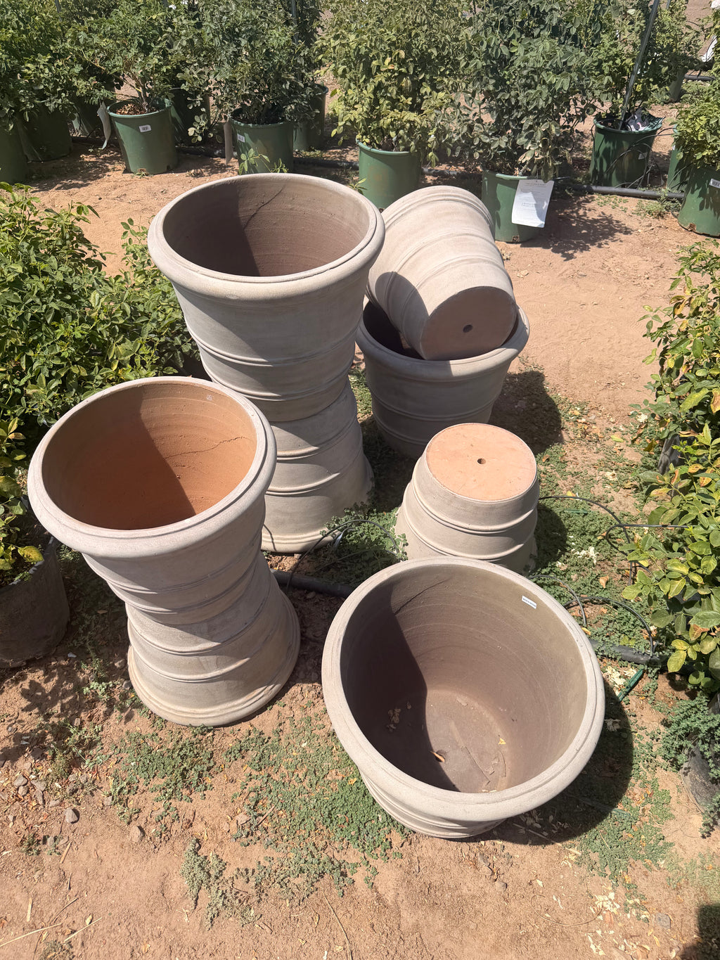 Italian Grey Rolled Rim Pot in Natural Clay