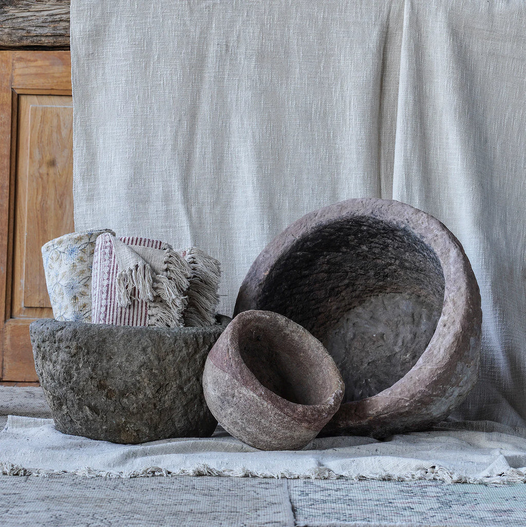 Round Stone Wash Trough Small (Vintage)