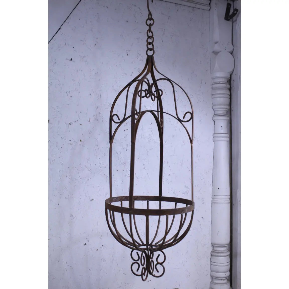 Solid Steel Hanging Victorian Basket