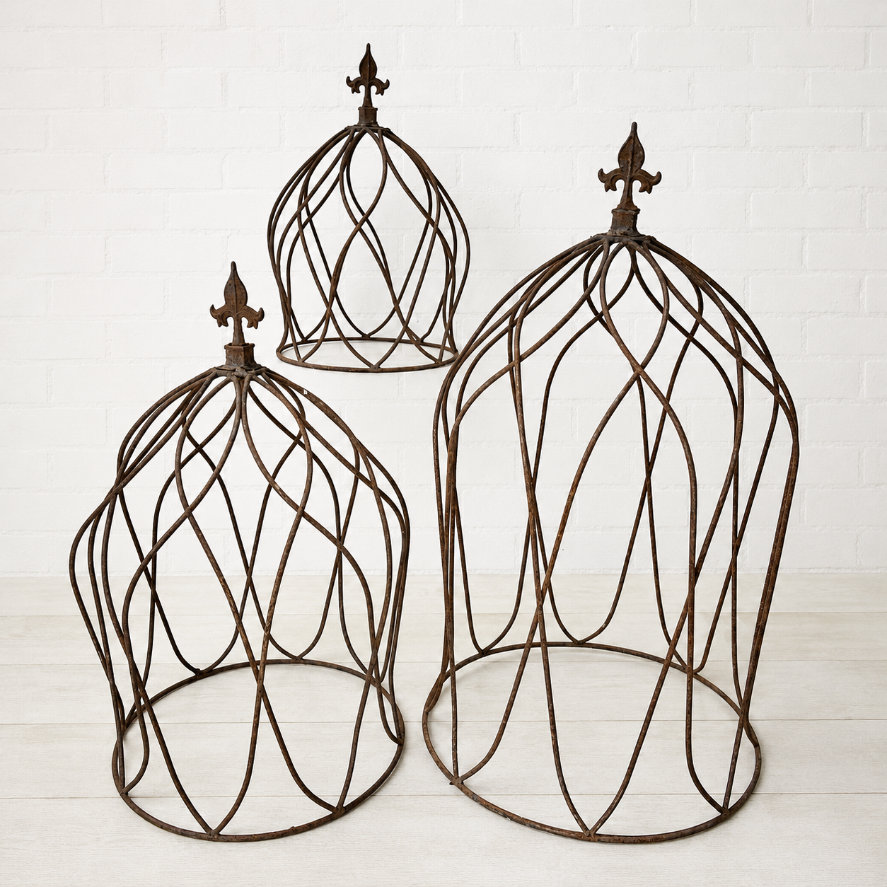 Wrought Iron Tommie Topiary with Finial Plant Support