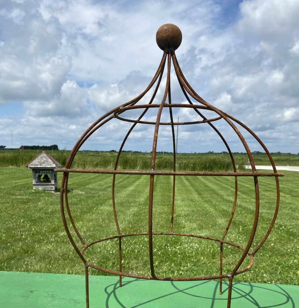 Wrought Iron Fat Bob with Ball Top Topiary with Stakes